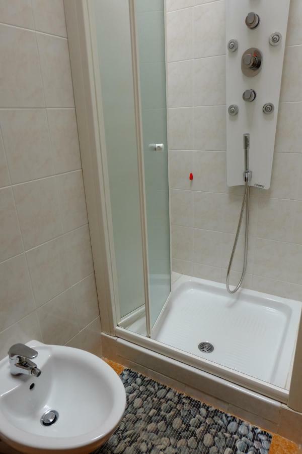 Apartamento Monolocale Vicino Milano Cir 00014 Lodi Exterior foto